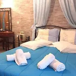 χρύσα και