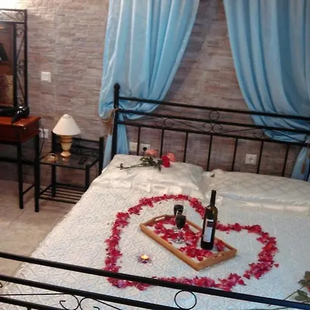 χρύσα και 3*